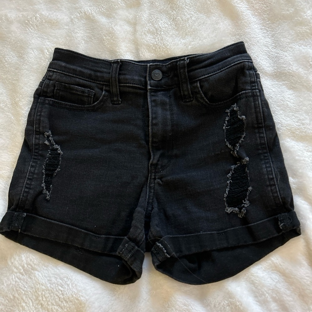 Hollister size 0 Black Distressed Shorts
